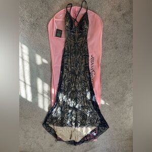 Aleta Prom dress beaded with sequin 
Size 0
Worn once
Great condition